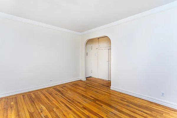 Rented by Living New York | media 1