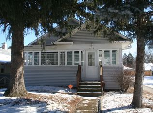 1408 Catherine St, Joliet, IL 60435