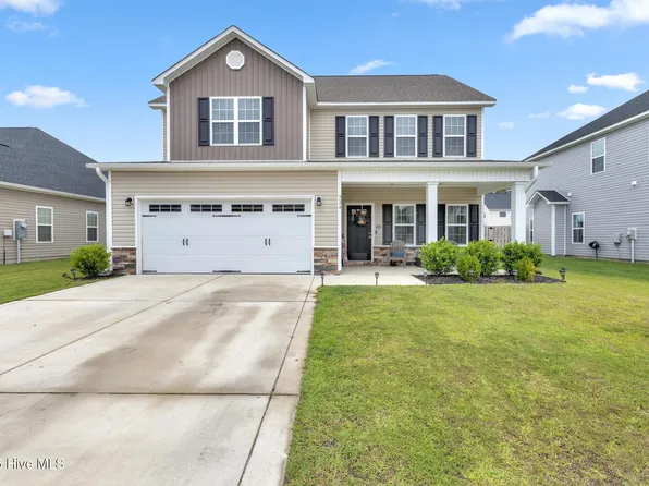 324 Windmill Light Way, Sneads Ferry, NC 28460