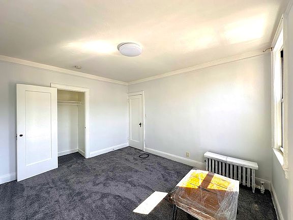 3rd image of 21-33 32nd St #2F
