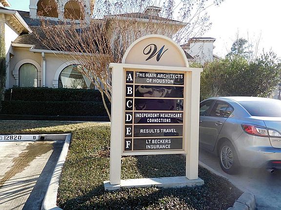 4th image of 12820 Willow Centre Dr Ste D