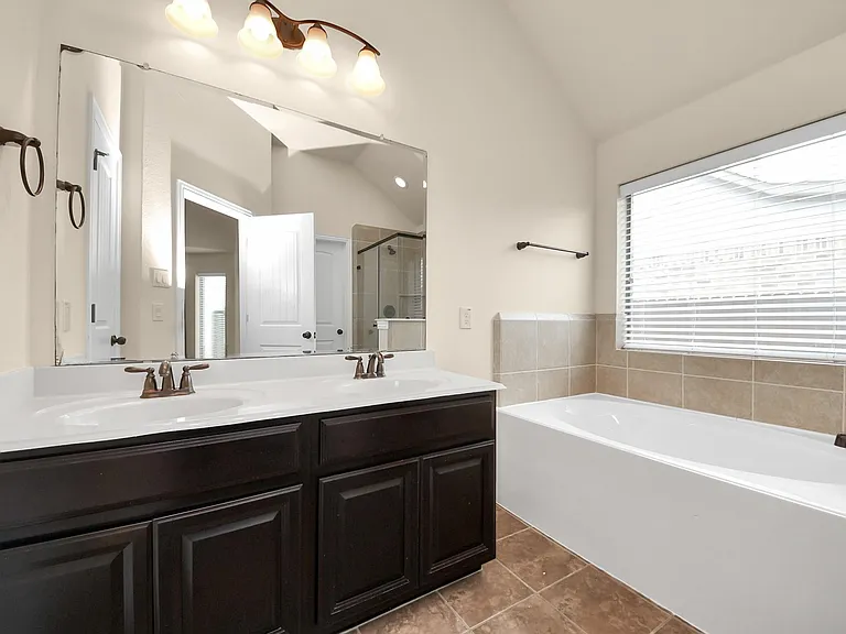 2527 Horned Owl Dr — Photo 25