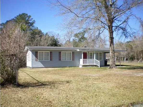 5569 Magnolia Ave, Satsuma, AL 36572