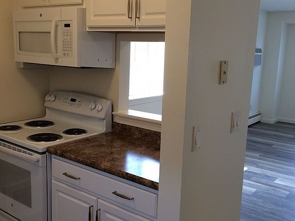 3rd image of 14 South Ave APT 117