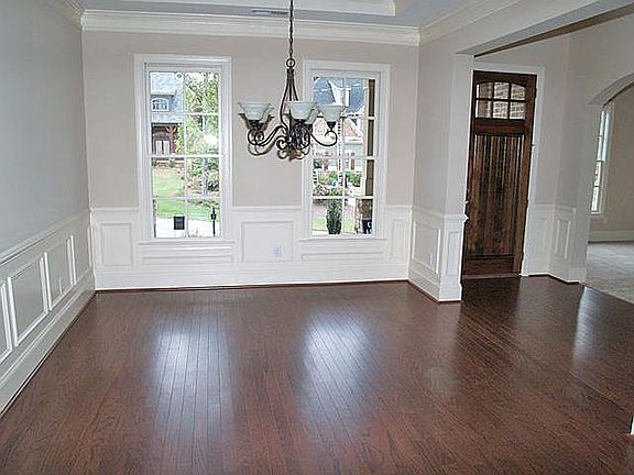 4th image of 2051 Westwood Cir SE