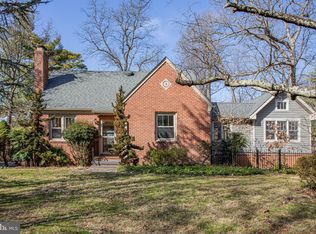 202 Grove Ave, Washington Grove, MD 20880