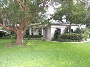 2910 Meadows Ln, Palatka, FL 32177
