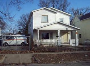 1060 N College St, Decatur, IL 62522