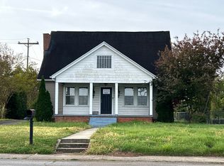 432 E Cedar Rock St, Pickens, SC 29671