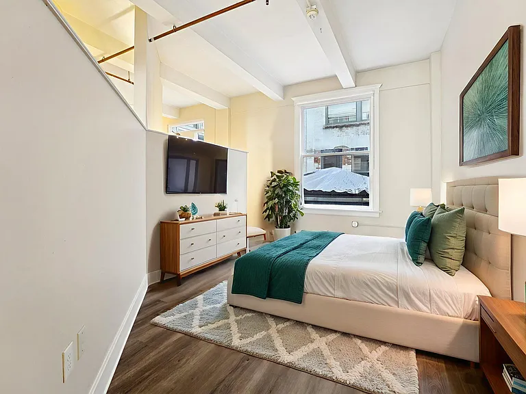 Chamber Lofts — Photo 5