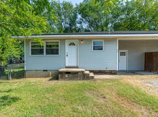 Neal 60-64, Farmington, AR 72730