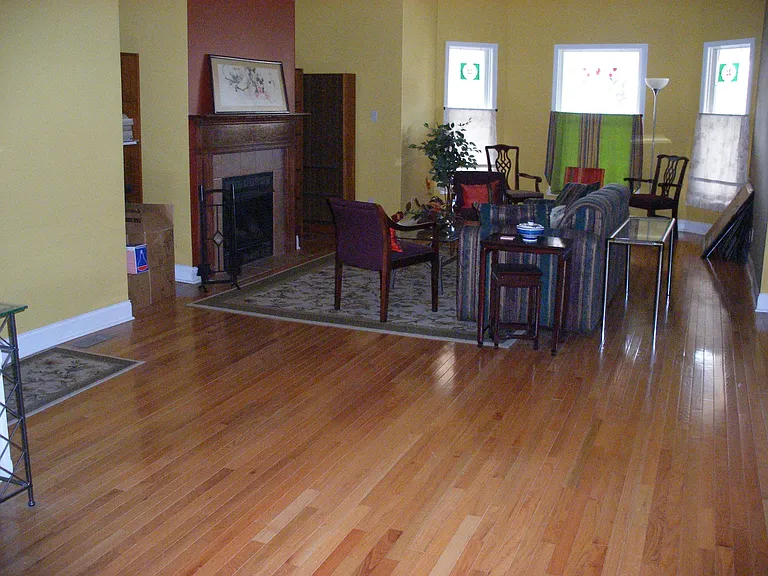 2225 Central Ave — Photo 4