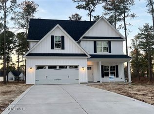 115 Forest Wood Dr, Salemburg, NC 28385