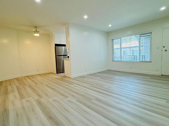 4th image of 3919 Ursula Ave APT 11