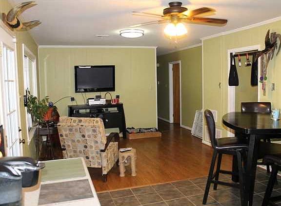 3rd image of 329 Geary Dr