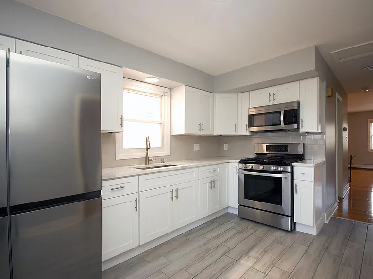 599 Liberty Ave #2 — Photo 11