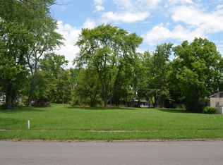 420 W 2nd St, Anderson, IN 46016
