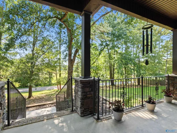 20 Section Mountain Rd, Somerville, AL 35670