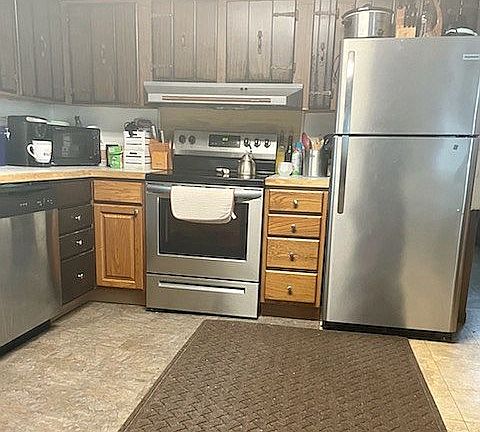3rd image of 101 1st Ave N #36