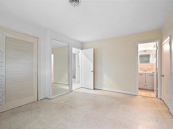 5th image of 4430 NE 16th Ter