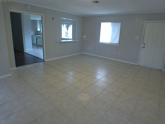 4th image of 7322 W Fuqua Dr
