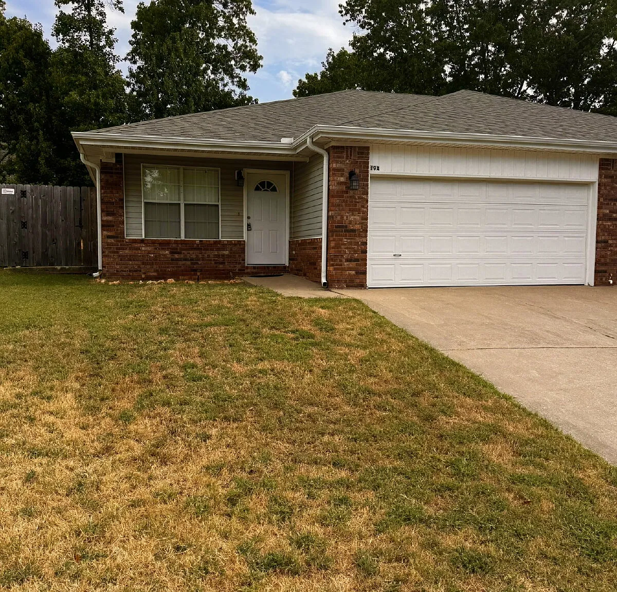 3 bed, 2.0 bath, $1,750 — Photo 1
