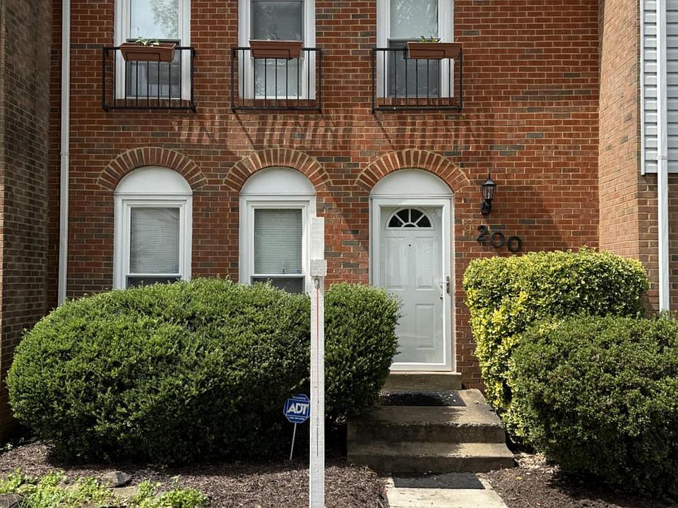 1st image of 9200 Laurelwood Ct