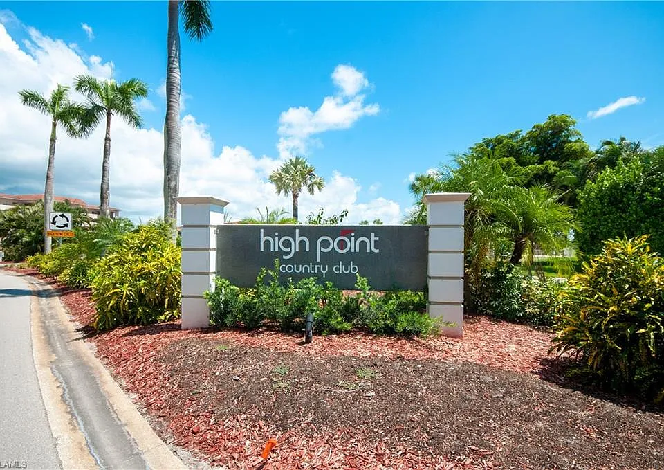 5 High Point Cir W #104