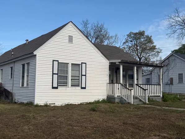 204 S Mill St, Winnsboro, TX 75494