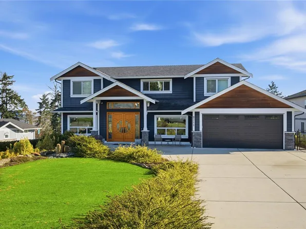 8711 Bourne Ter, North Saanich, BC V8L 1L8