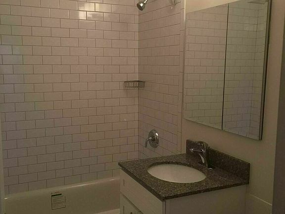5th image of 70 W 95th St APT 17G