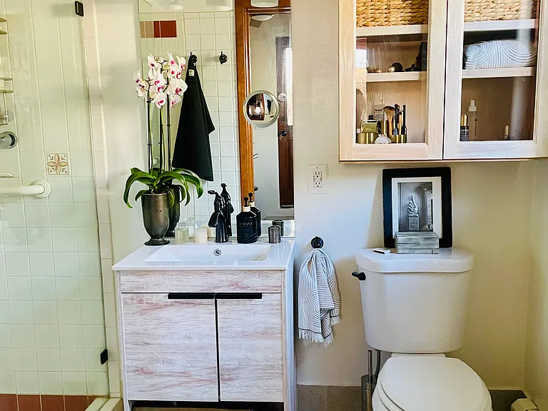 405 Salazar Pl — Photo 5