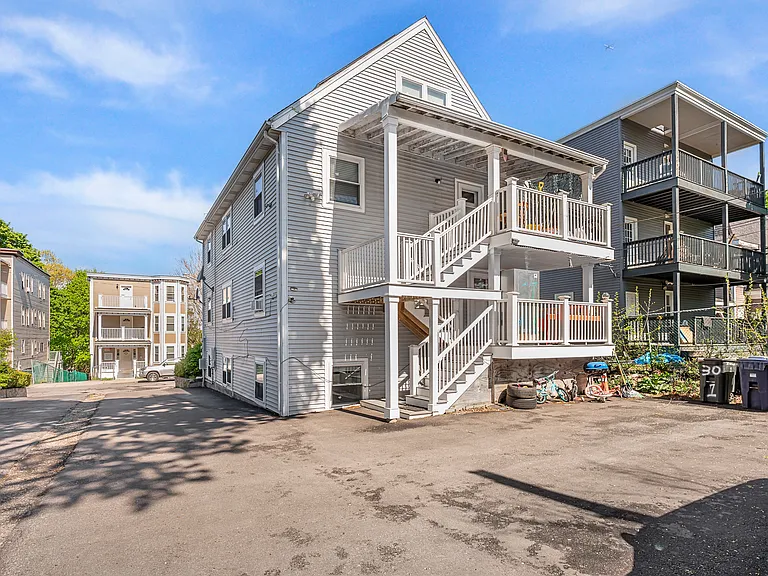 30 Mount Everett St #1R — Photo 32