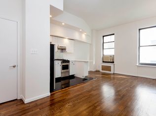 39 W 16th St APT 3R, New York, NY 10011