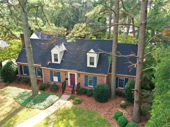 2940 Replica Ln, Portsmouth, VA 23703