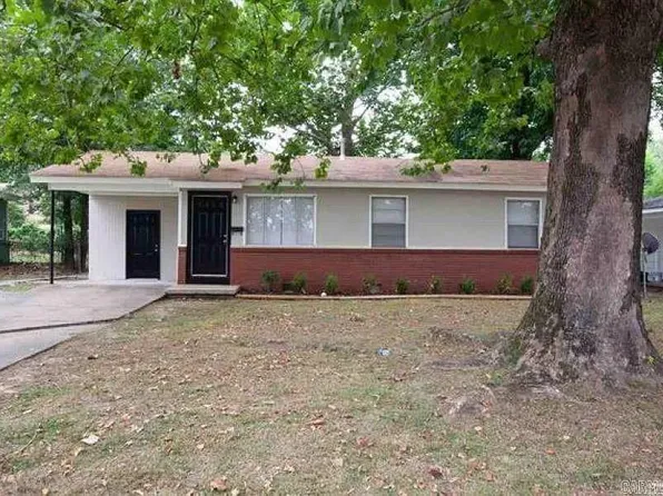 8915 Merrivale Dr, Little Rock, AR 72209