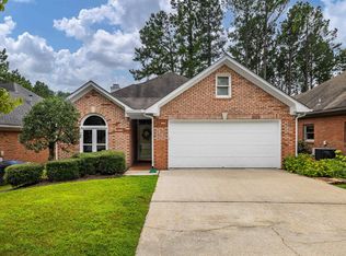 5037 Lakeview Cir, Birmingham, AL 35244