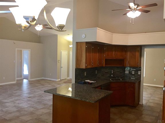 3rd image of 11525 Thousand Oaks Dr