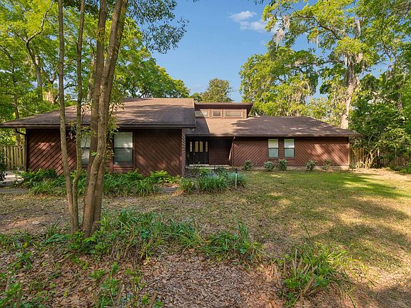 3rd image of 4221 Wicks Branch Rd