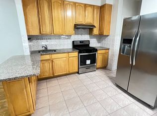 105 Avenue S #2G, Brooklyn, NY 11223