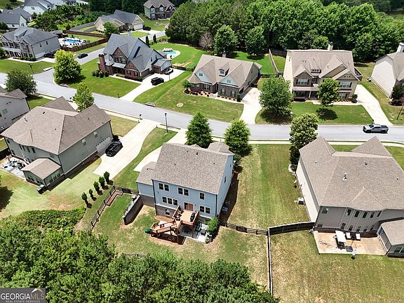 5th image of 26 Ridgemont Way