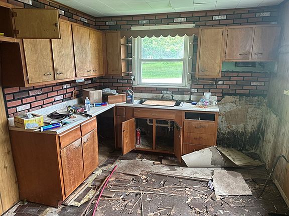 4th image of 91 E Dillon Dr