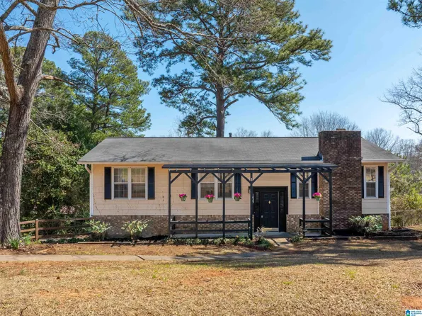 1025 Old Mill Rd, Anniston, AL 36207