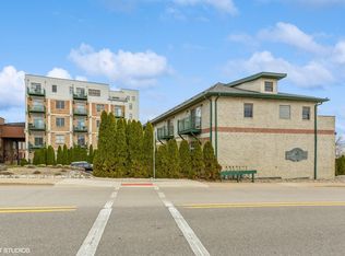 1117 Broad St UNIT 3B, Saint Joseph, MI 49085