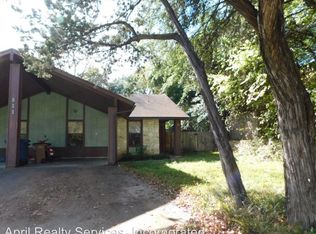 811B Ramble Ln, Austin, TX 78745