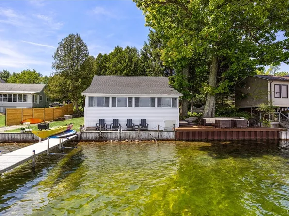 2010 Sunset Ln, Cazenovia, NY 13035