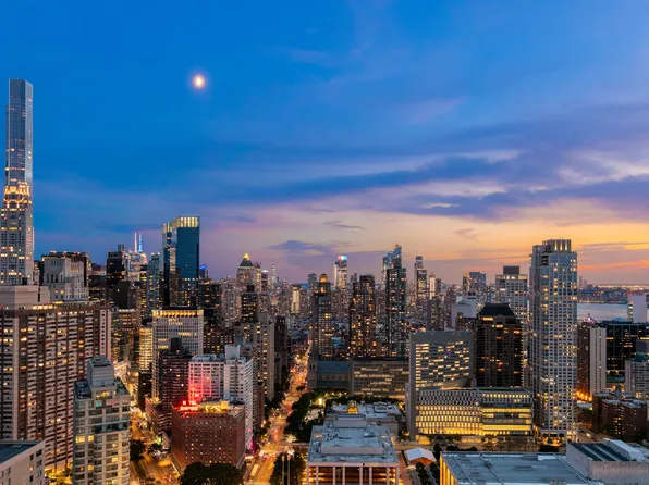 101 West 67th Street image 16 of 17