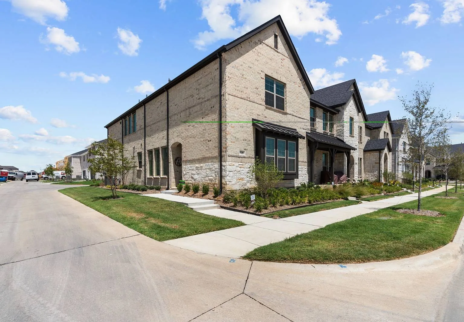 3 bed, 2.5 bath, $2,750 — Photo 1