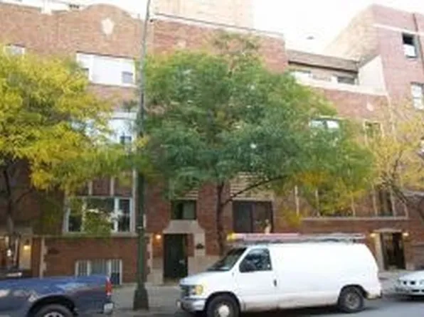 857 N La Salle Dr APT 1, Chicago, IL 60610