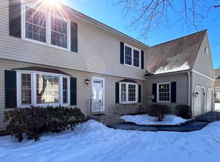 1 Sand Hill Rd APT 22, Peterborough, NH 03458